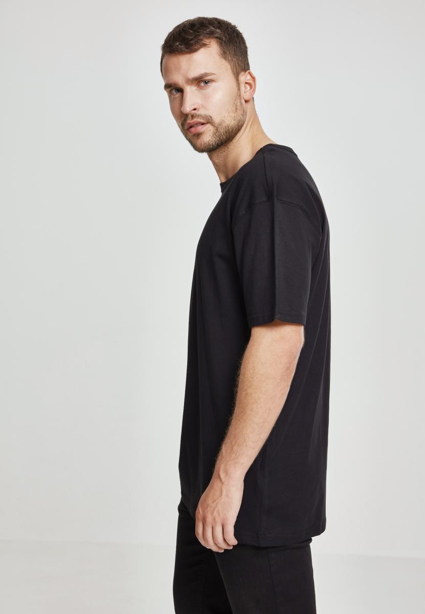 T-Shirts Oversized Tee in Farbe black